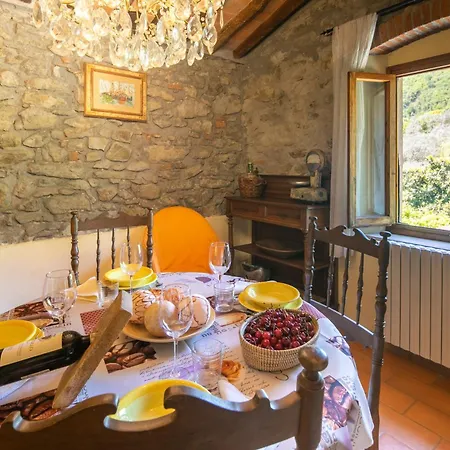 Casale Giaggiolo Βίλα *